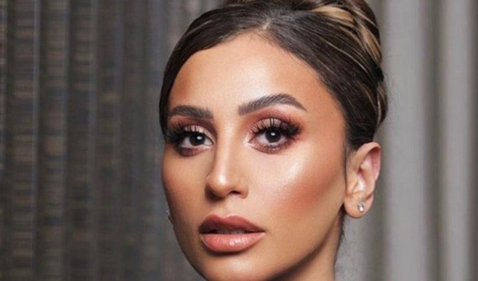تلعب دينا الشربيني وآسر ياسين بطولة مسلسل «اتنين غيرنا»