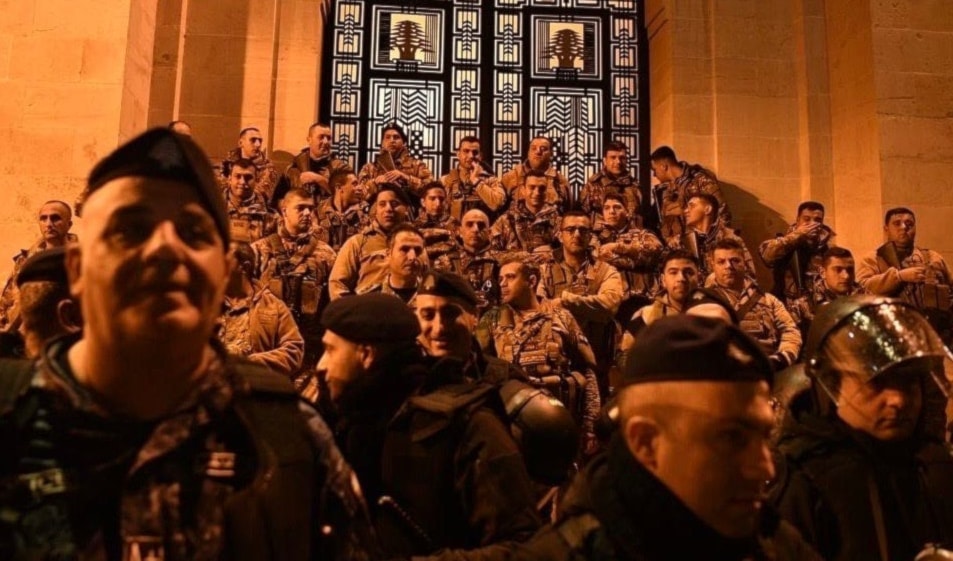 (مروان بو حيدر)