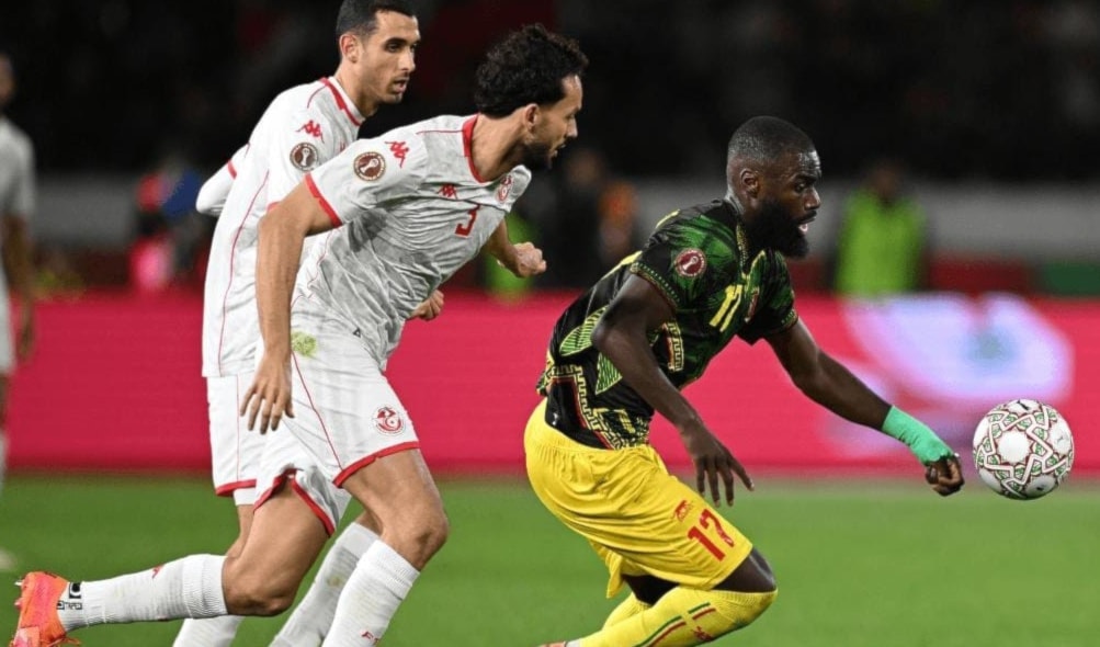 فازَ منتخب مالي على نظيره التونسي بركلات الترجيح (3-2).