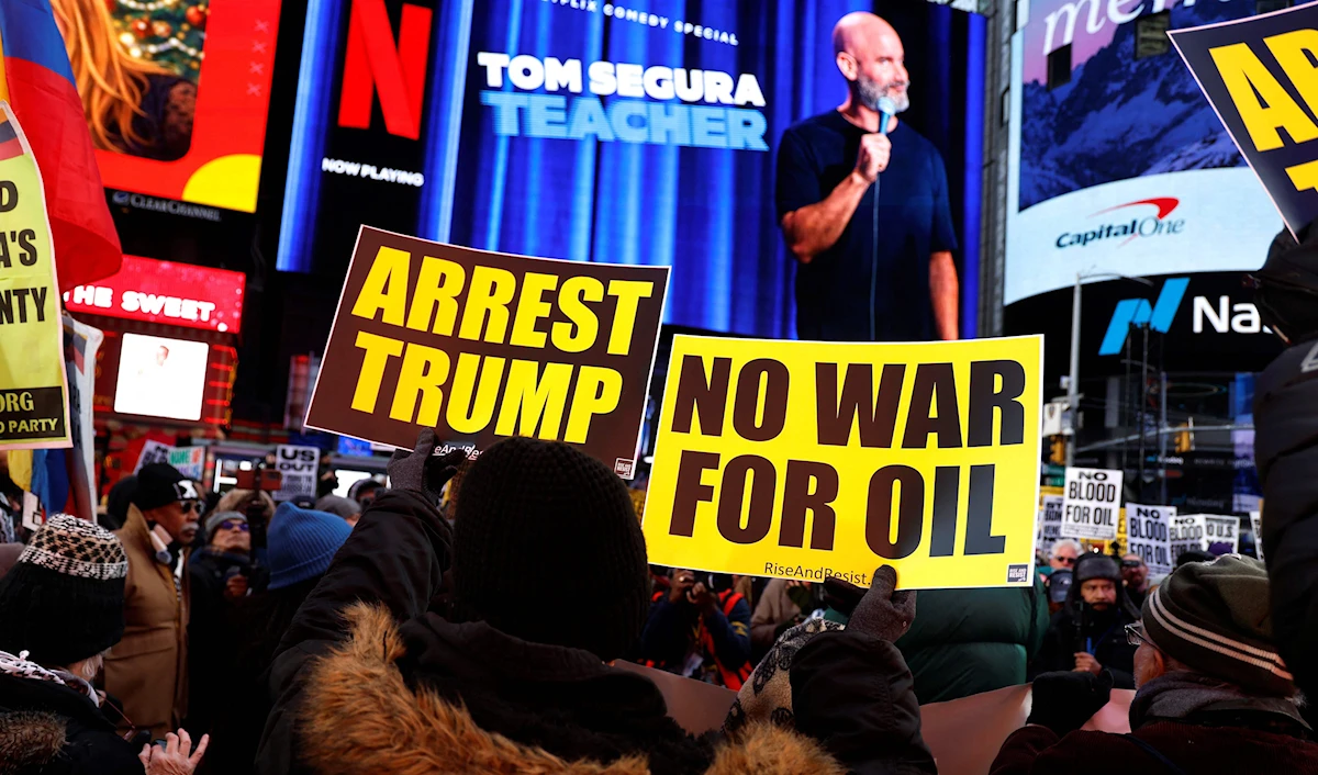 تذرّع ترامب بوجود مخاوف من احتمال تسريب الخطط حول فنزويلا،  لتبرير عدم إطلاعه الكونغرس على العملية العسكرية بشكل مُسبق (أ ف ب)