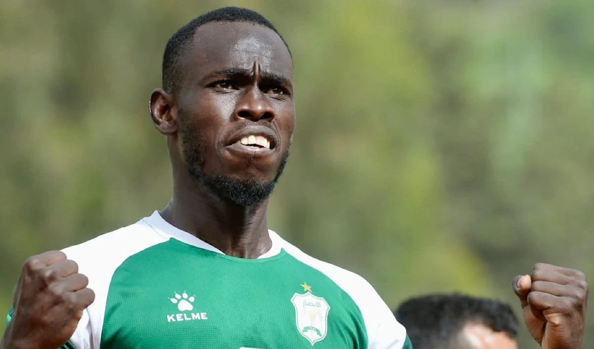 اختار الحاج مالك الأنصار مجدداً رغم حصوله على عرضين محليين آخرين على الأقل (أرشيف)