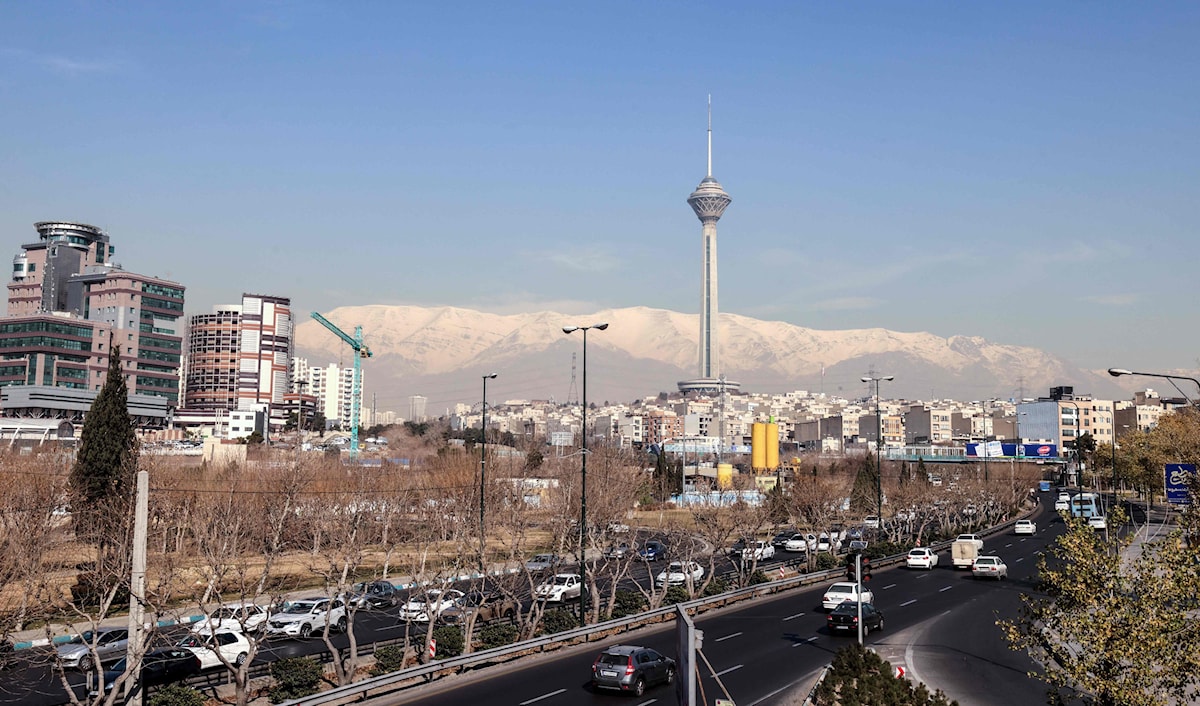 أكدت طهران أنها لن تسمح باستغلال الاحتجاجات الشعبية أو مصادرتها (أ ف ب)