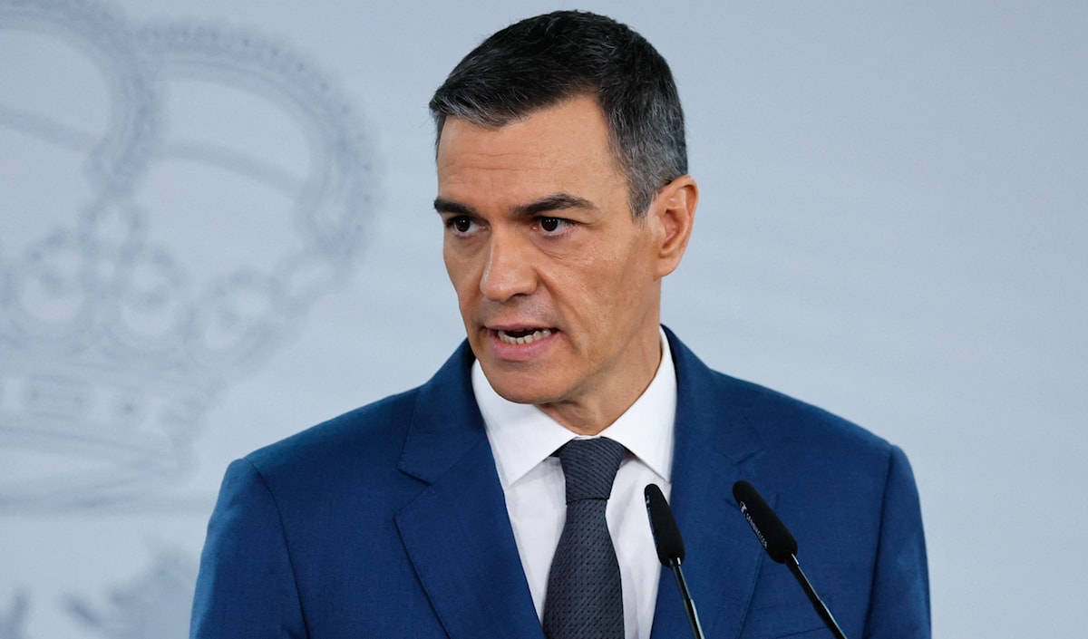 سانشيز: «لن ننسى  فلسطين وقطاع غزة» (أ ف ب)