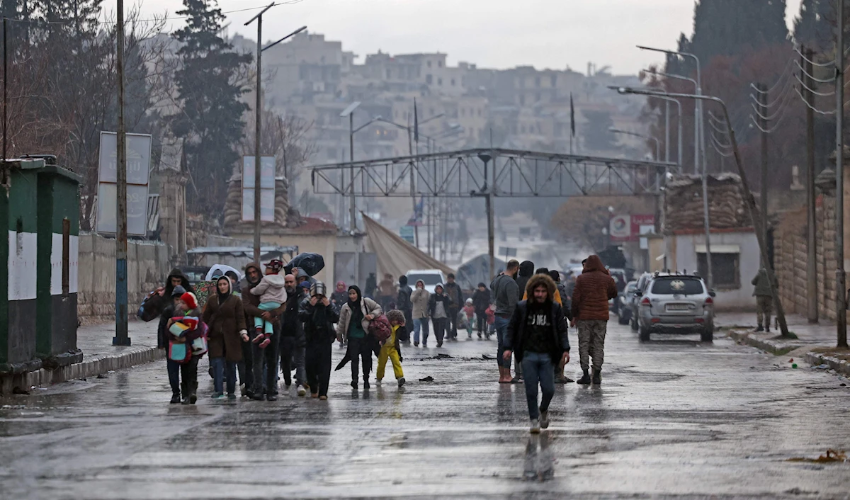 ما يجري يمثل محاولة لإفراغ مدينة حلب من الأكراد، ودفعهم نحو مناطق سيطرة «قسد» (أ ف ب)
