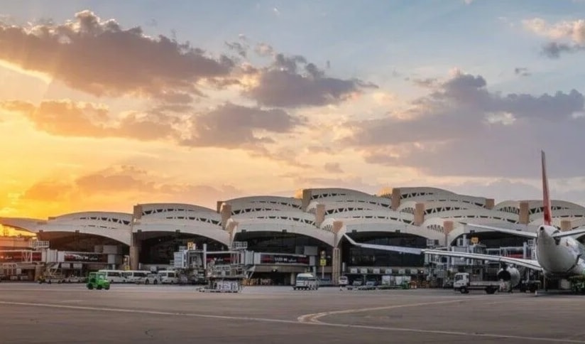 دعا مطار الرياض المسافرين إلى التحقق من رحلاتهم قبل التوجه إلى المطار (من الويب)