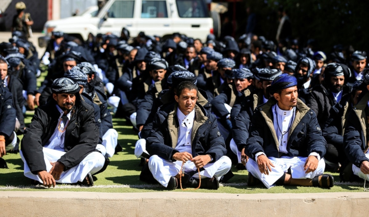 أسرى من الفصائل الموالية السعودية أُفرج عنهم في صنعاء في إطار العفو (ا ف ب)