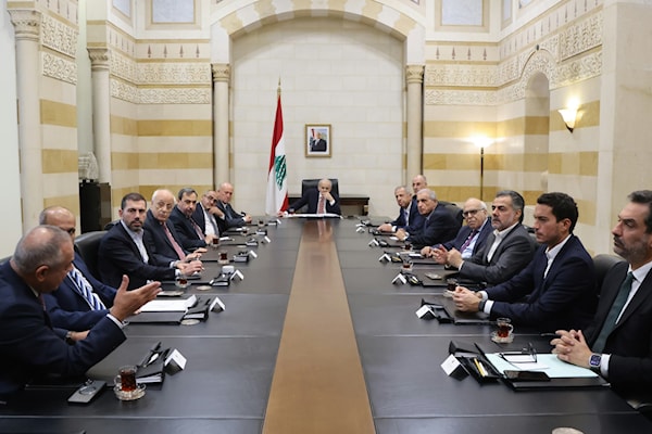 (رئاسة الحكومة)