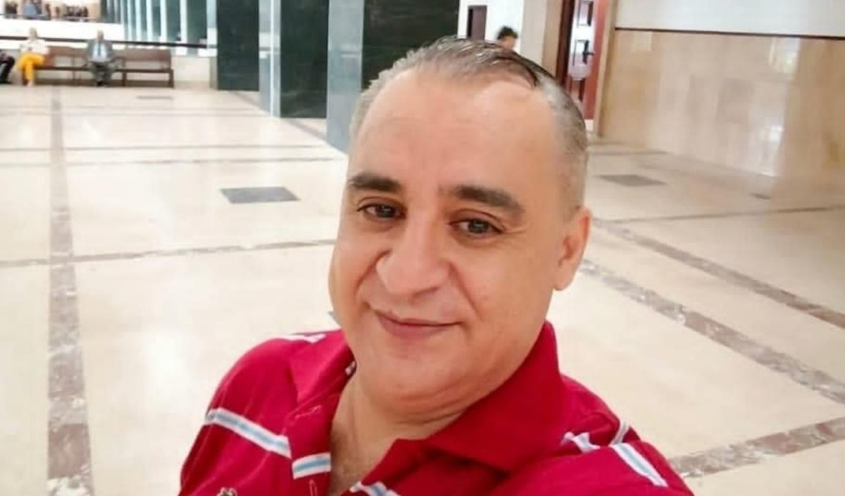 الناشط في مجال مكافحة الفساد في وزارة التربية هارون فرحات. (من الويب)
