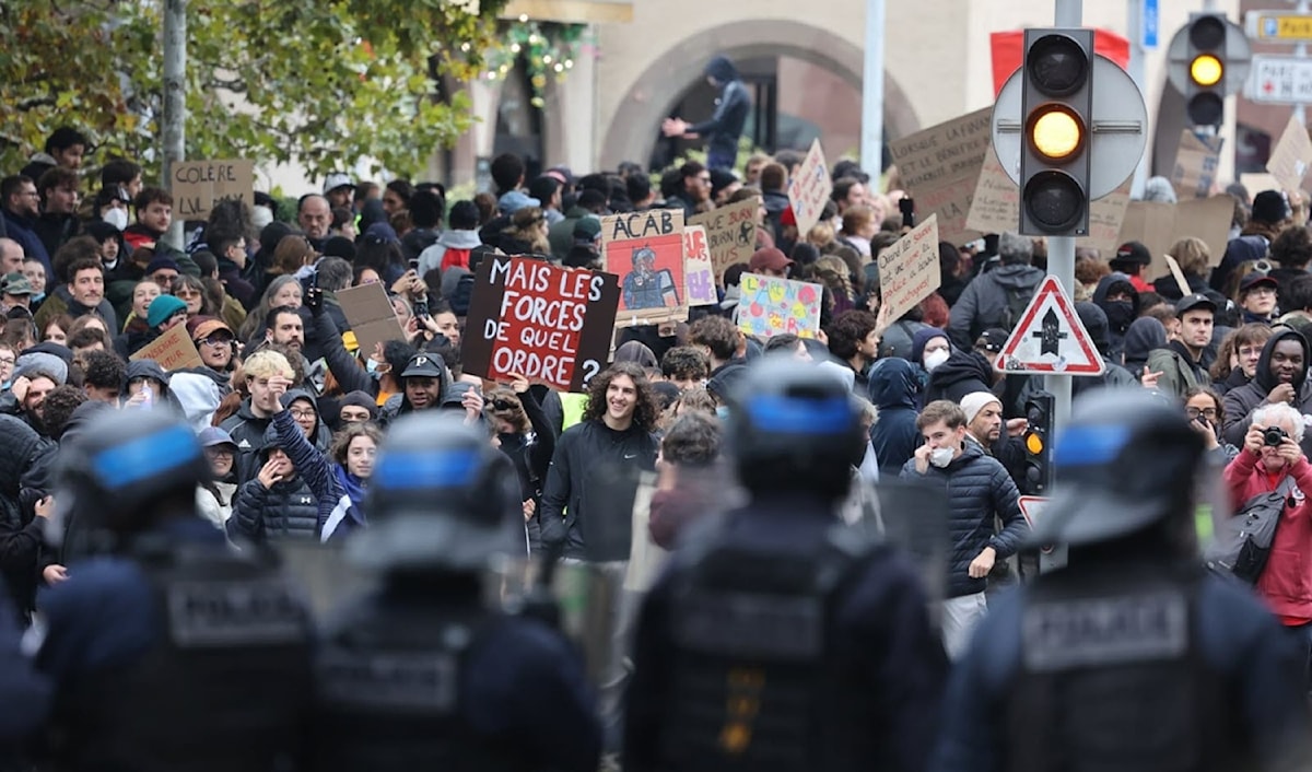 انتفاضة الطلاب في باريس: قمع في الشوارع وشيطنة على الشاشات!