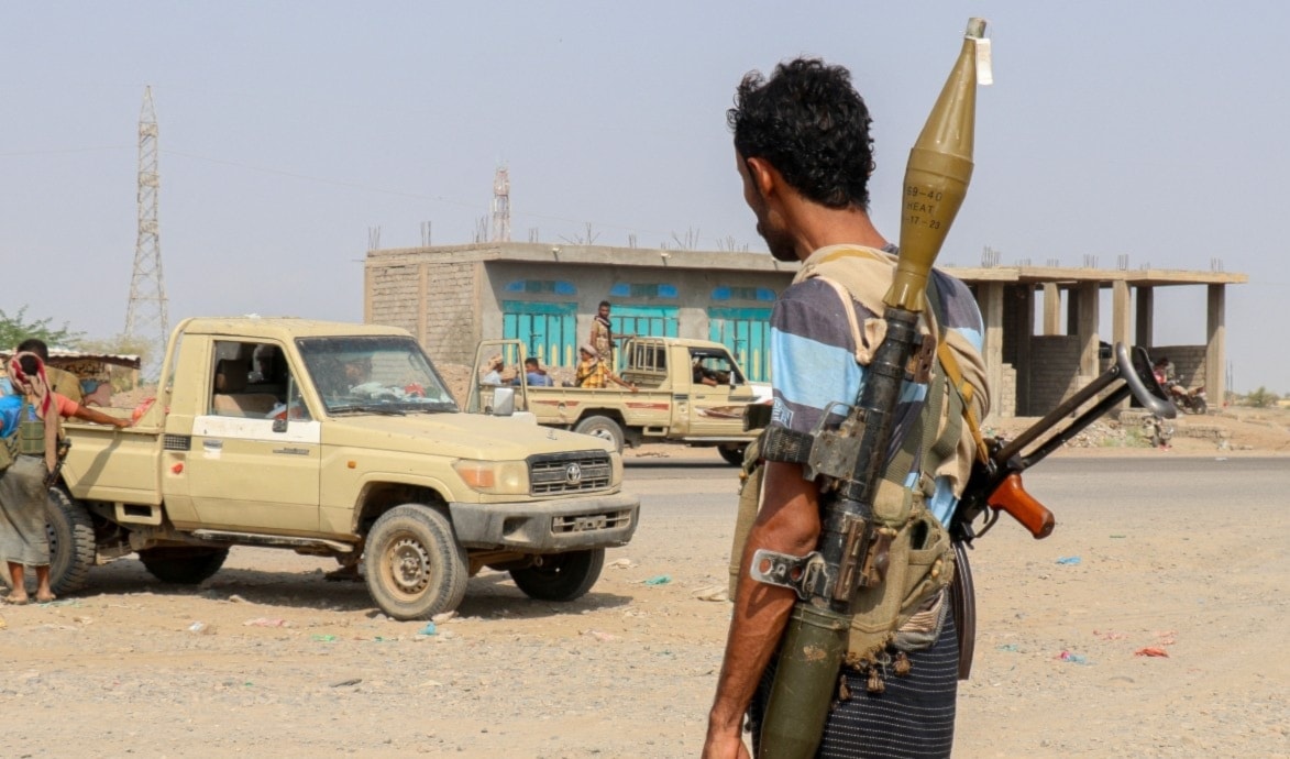 سريع: تم استهداف تحشيدات العدو بعدد كبير من الصواريخ الباليستية والإسناد المدفعي وبالأسلحة الثقيلة. (من الويب)