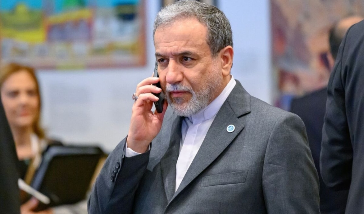 أكد عراقجي استعداد إيران للحرب إذا فشل المسار التفاوضي (من الويب)