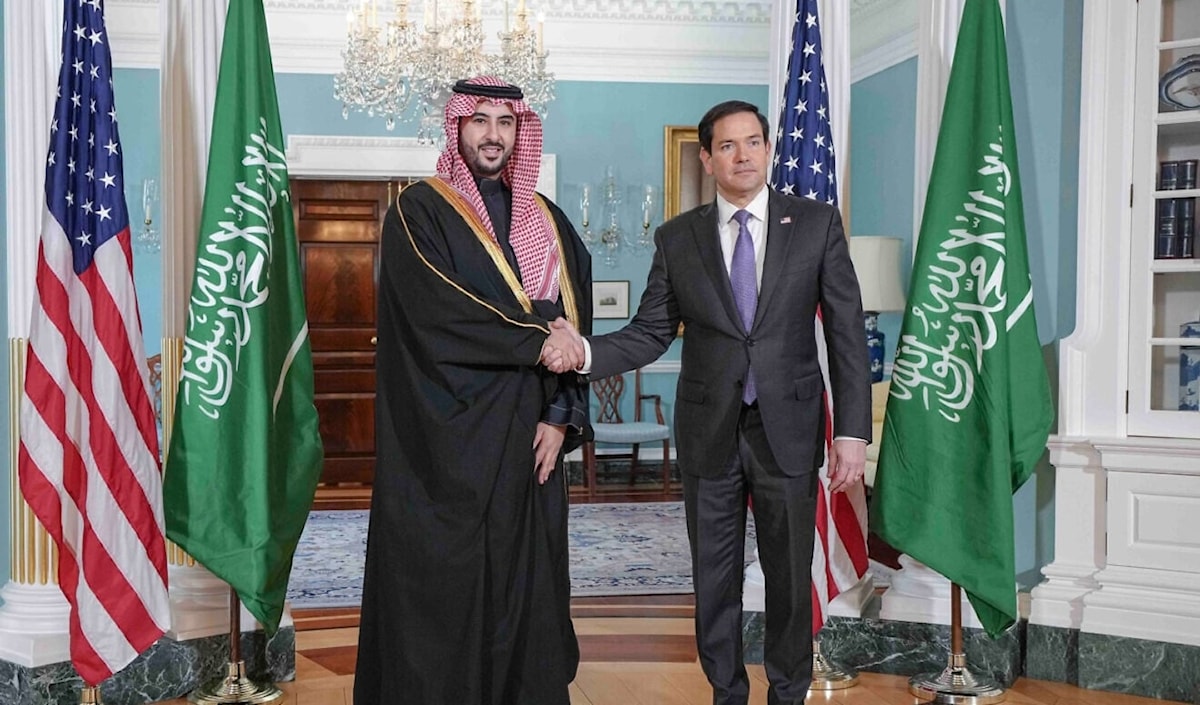 الرياض تنفي ما سرب عن خالد بن سلمان (من الويب)