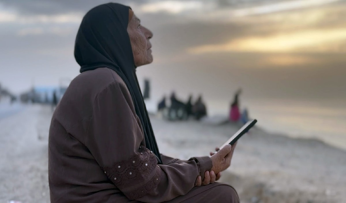 لبنانية زوجة فدائي وأم لقائدين شهيد وأسير | من الجنوب إلى الجنوب: حياةٌ  كلّها مقاومة