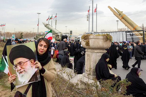 أكثر من 26 مليون إيراني شاركوا في مسيرات ذكرى الثورة (أ ف ب)