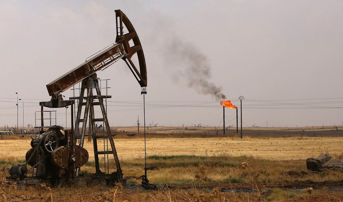 مضخات آبار النفط في محافظة  الحسكة شمال شرق سوريا (أ ف ب)