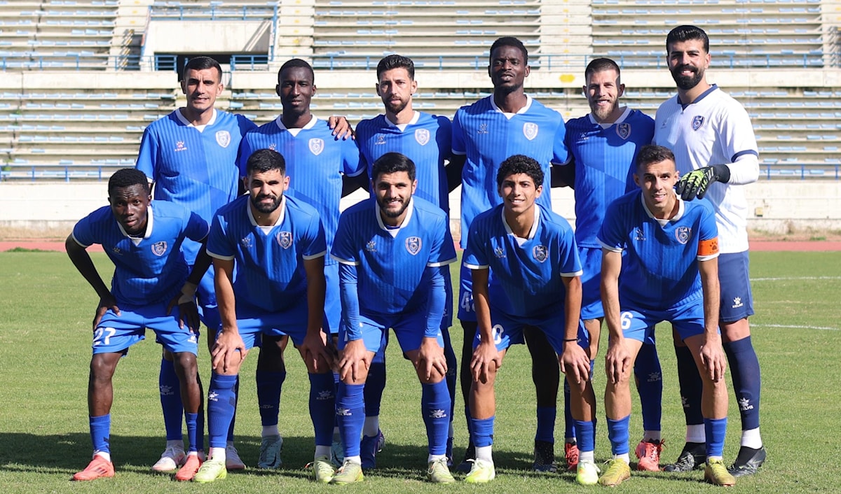 أسقط فريق المبرة العهد بهدف «عكسي»، فارضاً نفسه نجم الأسبوع الخامس عشر (طلال سلمان)