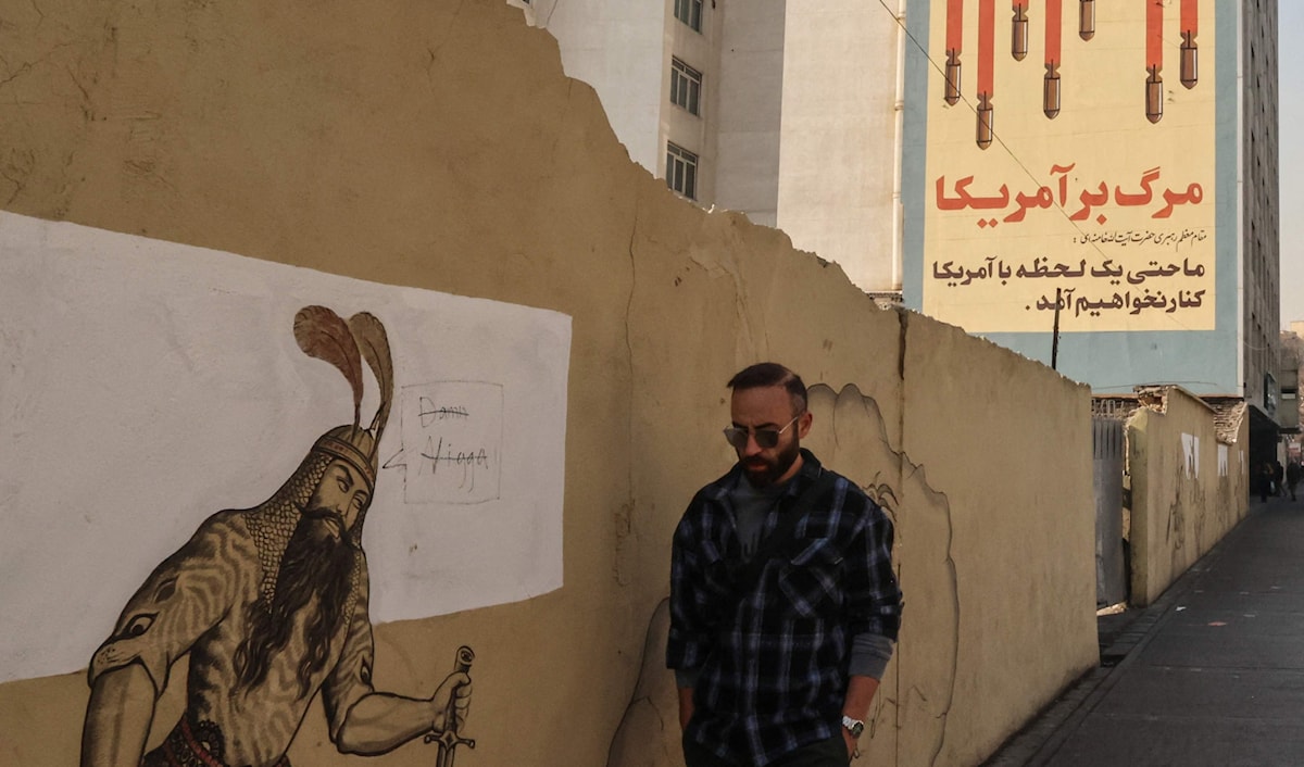 رجحت مصادر أن أي عملية ضد إيران ستكون مشتركة بين أميركا وإسرائيل (أ ف ب)