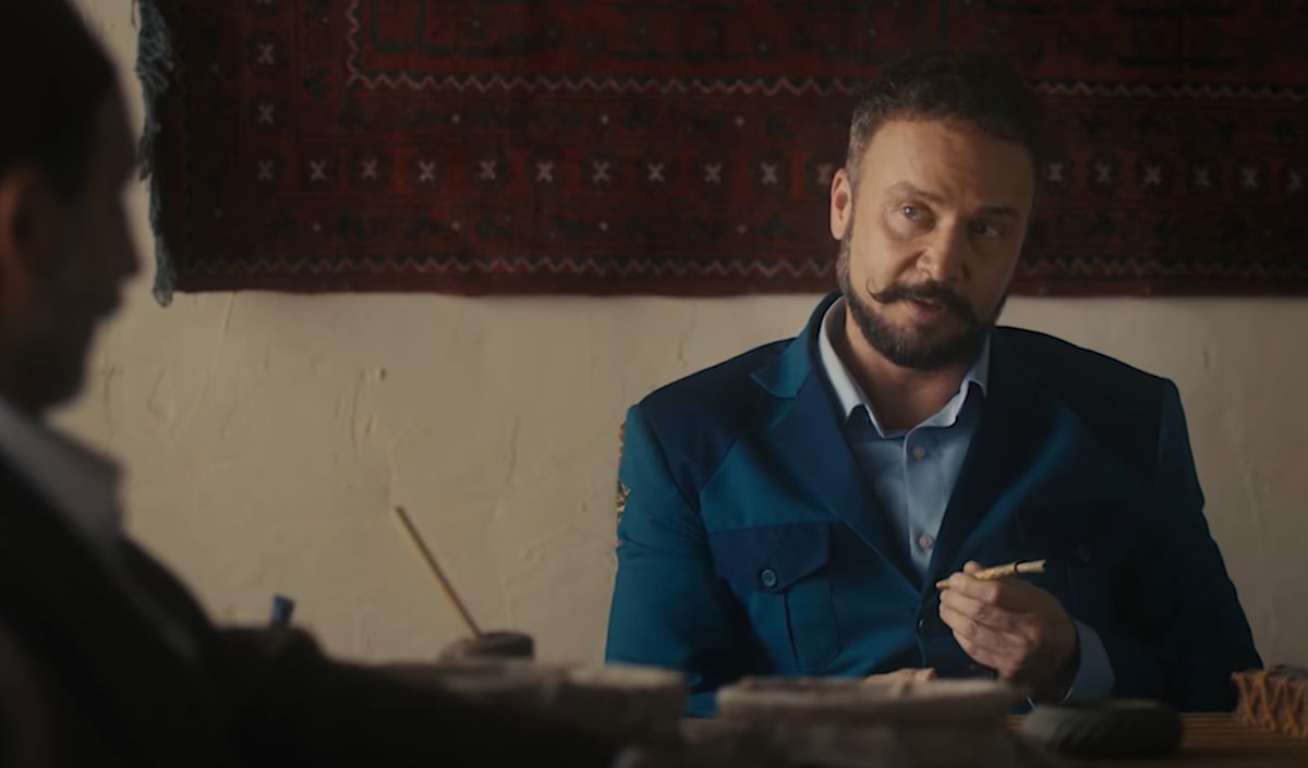 مكسيم خليل في «تحت الأرض»