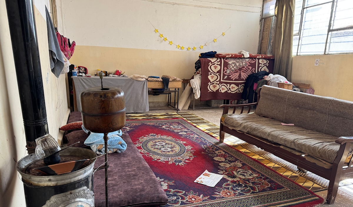 نزوح واسع في شمال شرق سوريا مع تجدّد القتال وتفاقم الضغوط الإنسانية (من الويب)