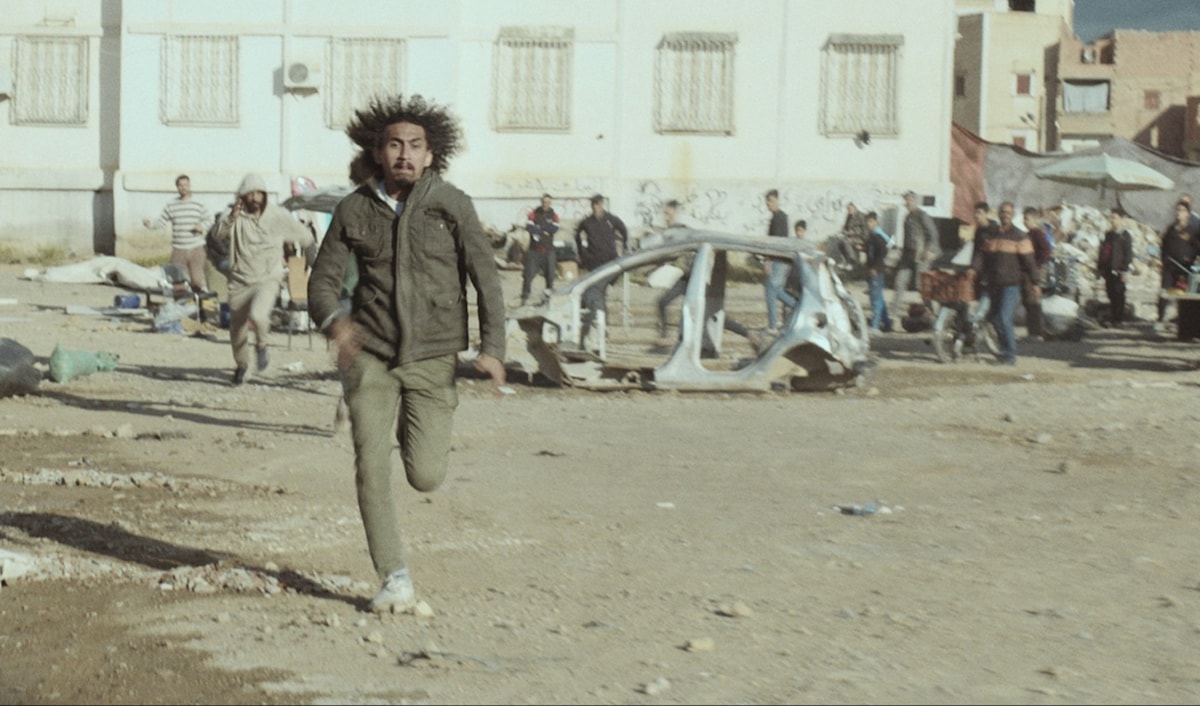 من فيلم «وقائع زمن الحصار» لعبد الله الخطيب