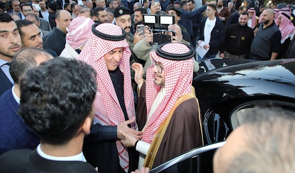 (من الويب)