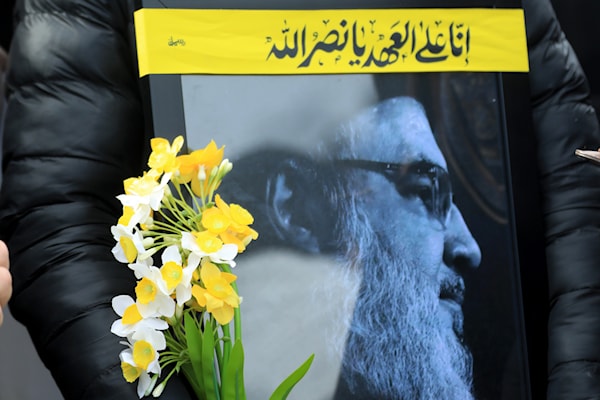 ما بين الضريح وأرشيف الخطابات حضر السيد حسن في حياة أمته بثقله كله (هيثم الموسوي)