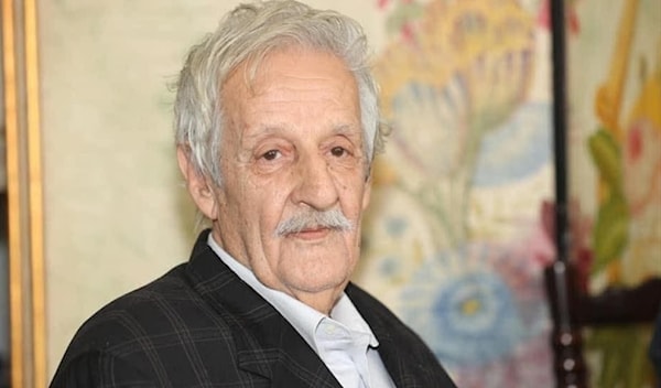 «المير» طارق آل ناصر الدين شاعر الفصحى والعامية