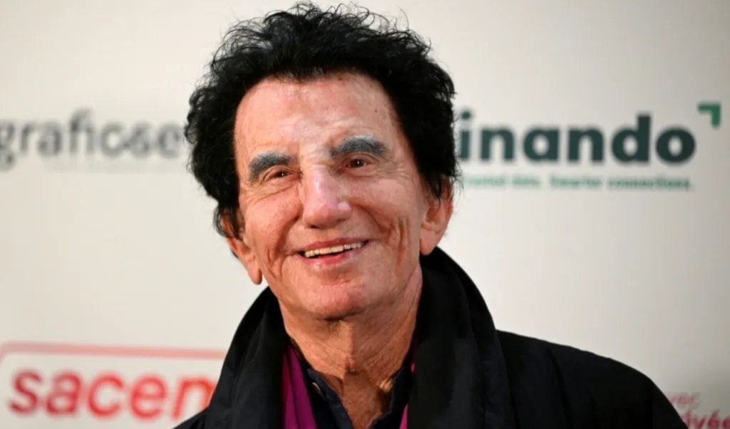 ورد اسمه 673 مرة في مراسلات إبستين.