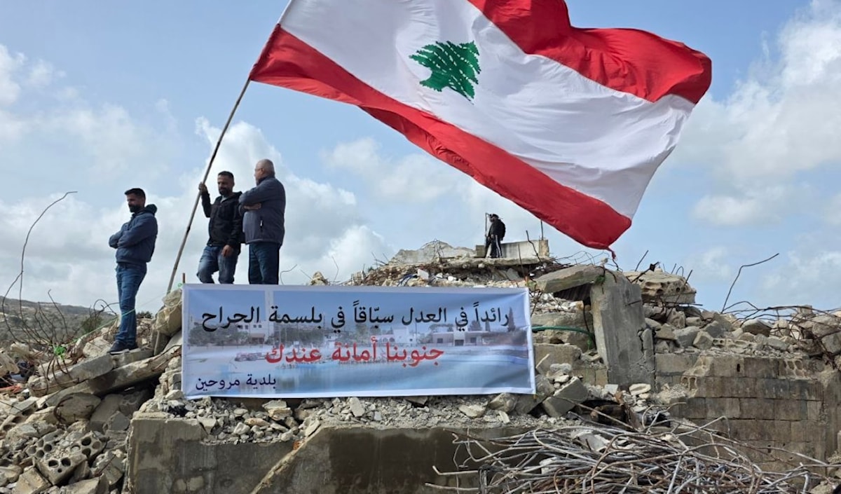 (الأخبار)