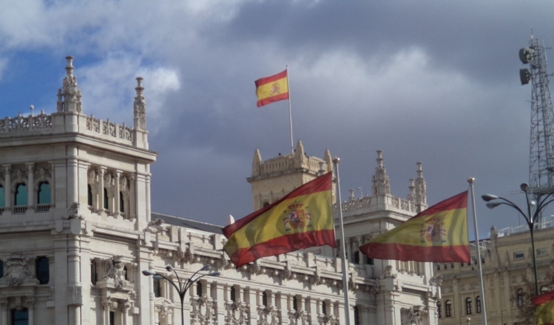 تشهد العلاقات بين مدريد وتل أبيب توتراً حاداً على عدة جبهات (من الويب)