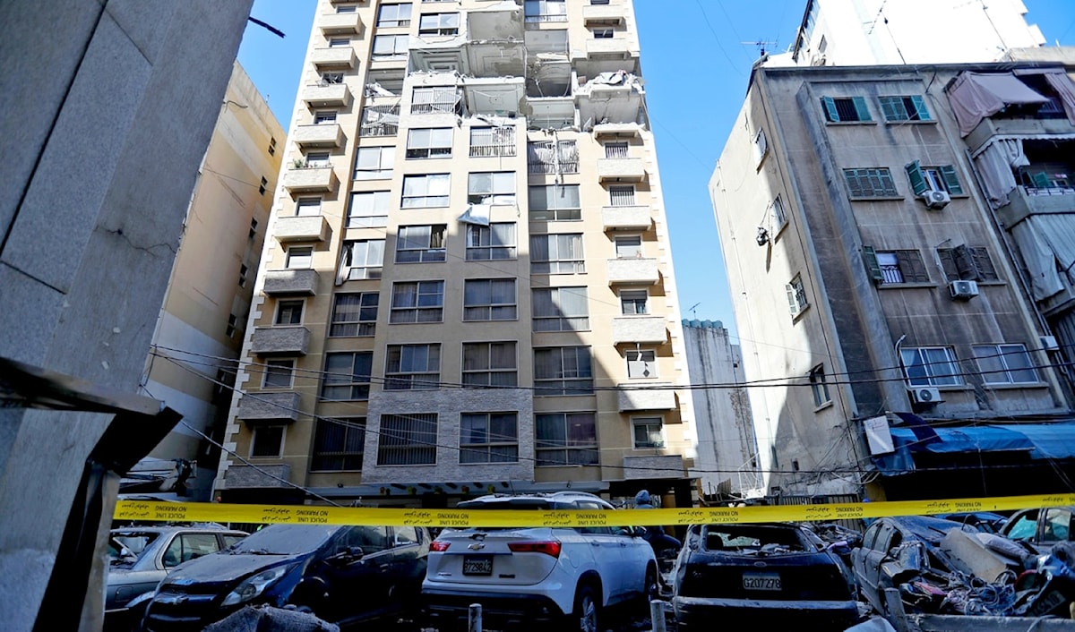 الأضرار التي خلّفها العدوان الإسرائيلي على منطقة عائشة بكار في بيروت فجر أمس (مروان بو حيدر)