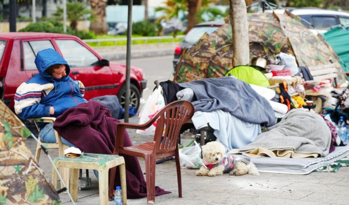 نازحون من الحرب على الخط البحري في بيروت (مروان بو حيدر)