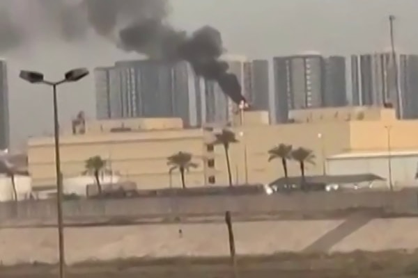 هجوم غير مسبوق على مقر السفارة الأميركية في بغداد (من الويب)