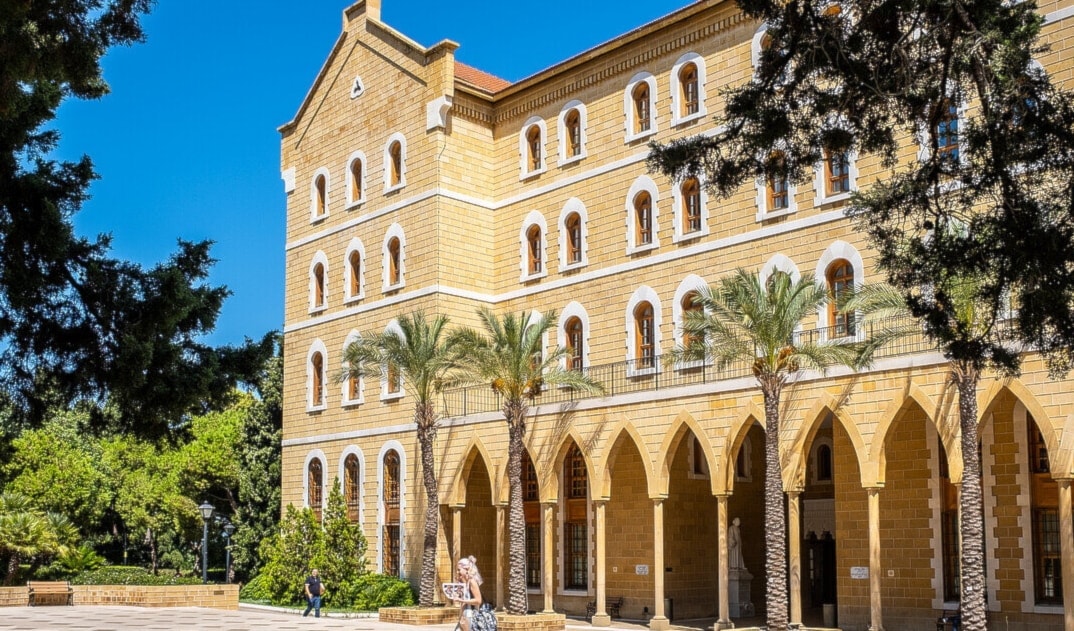 رأى الاتحاد أن هذه الاستهدافات تندرج ضمن خطة أوسع لتدمير التعليم والإبادة الأكاديمية. (من الويب)