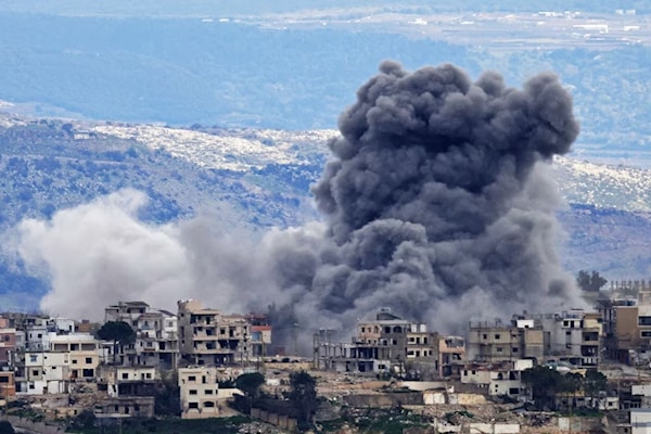 لا تلوح في الأفق حلولٌ سهلةٌ بالنسبة لإسرائيل، لا في إيران ولا في لبنان (أ ف ب)