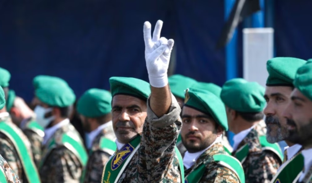 عناصر من «الباسيج» (من الويب)