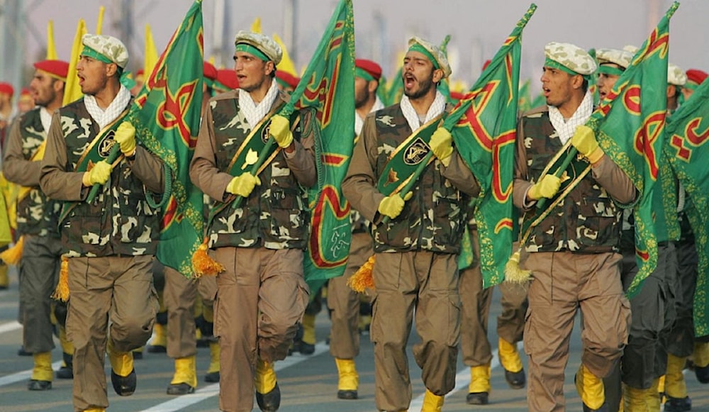 عناصر من &laquo;الباسيج&raquo; (من الويب)