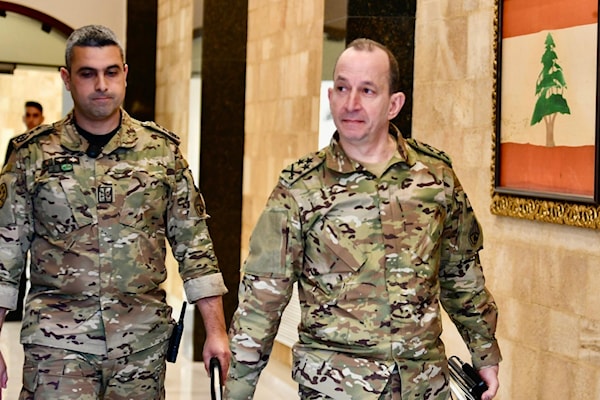 (مروان بو حيدر)