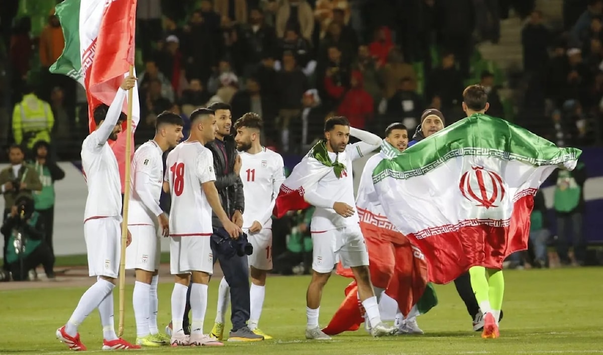 أكّدَ المنتخب الإيراني لكرة القدم أنه «لا يمكن لأحد استبعاده» من المشاركة في كأس العالم.