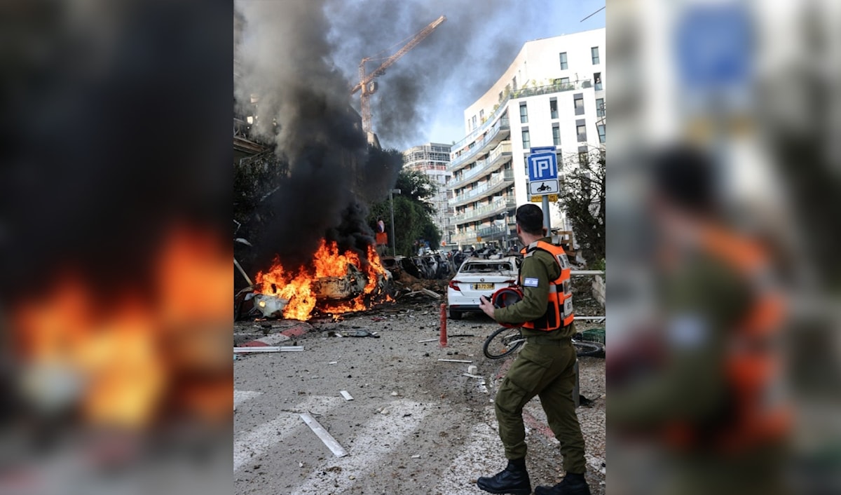 أضرار في تل أبيب نتيجة قصف إيراني (من الويب)