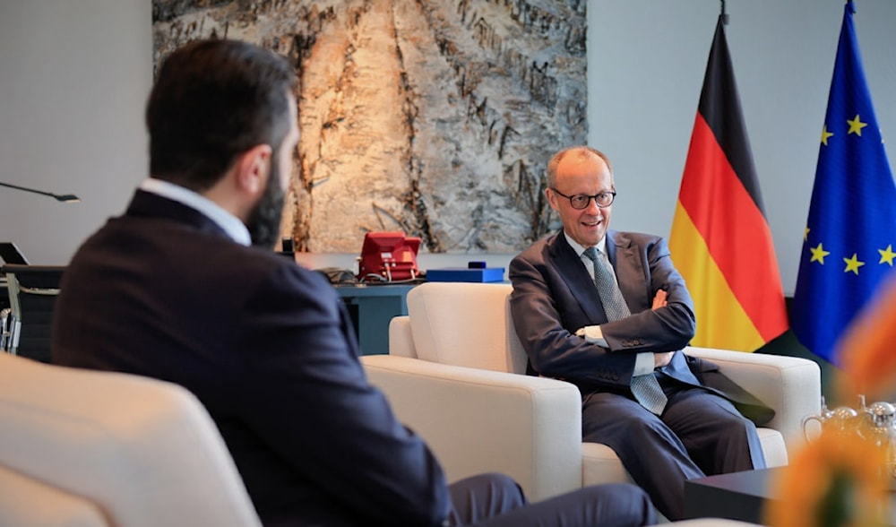 الشرع يلتقي المستشار الألماني ميرتس في برلين (سانا)