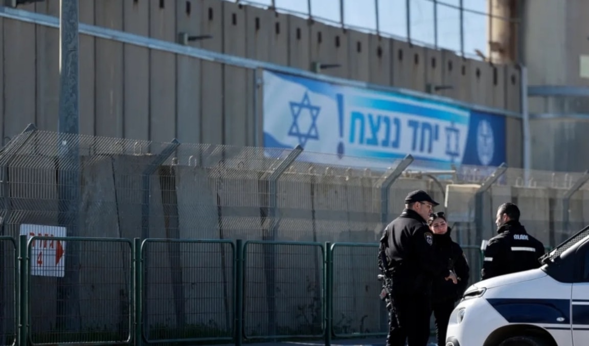 أعربت الرئاسة الفلسطينية عن رفضها وإدانتها الشديدة لإقرار قانون الإعدام (من الويب)