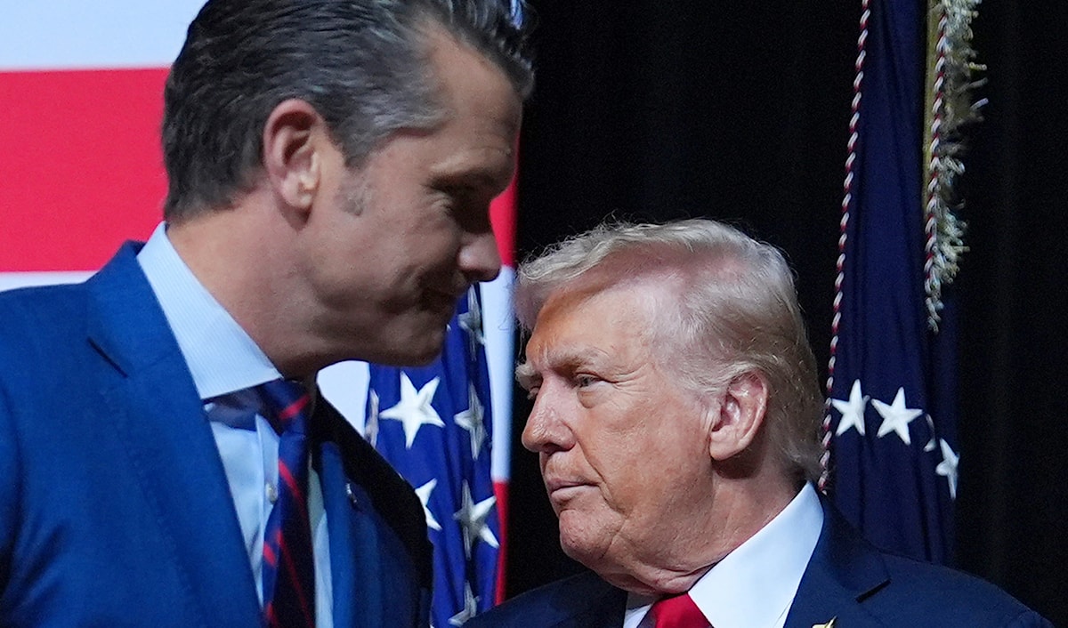 يقود نائب وزير الدفاع جهود البنتاغون لتأمين ميزانية تكميلية تبلغ نحو 50 مليار دولار (من الويب)