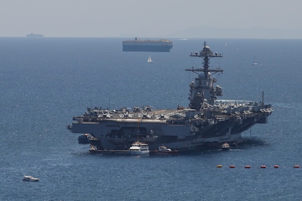 طهران تتحدى واشنطن وحيدة (من الويب)