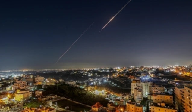 من الطبيعي أن يكون الفلسطينيون هم الأكثر وفاءً للتضحيات التي تقدّمها الجمهورية الإسلامية (من الويب)