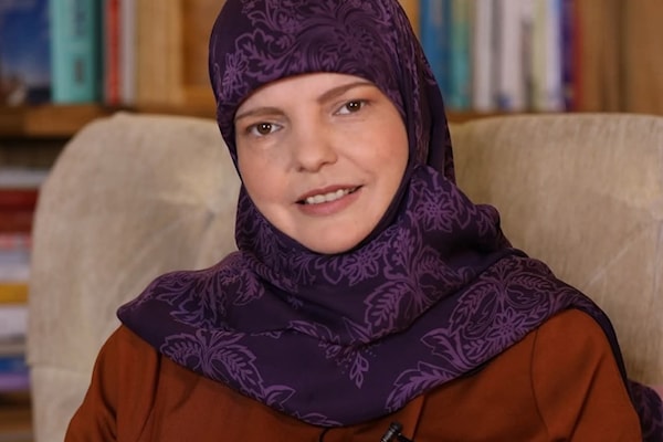 مريم رعد (من الويب)