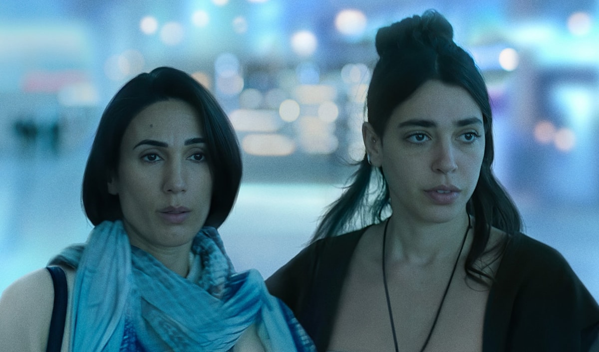 يتألف المسلسل من 8 حلقات.