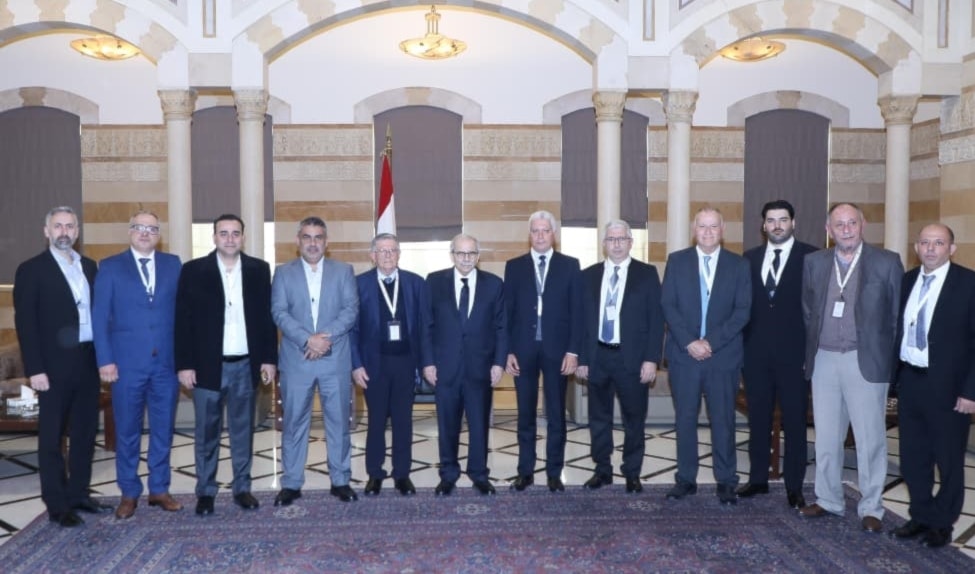 نقل الوفد إلى سلام مطالب الأهالي (رئاسة الوزراء)