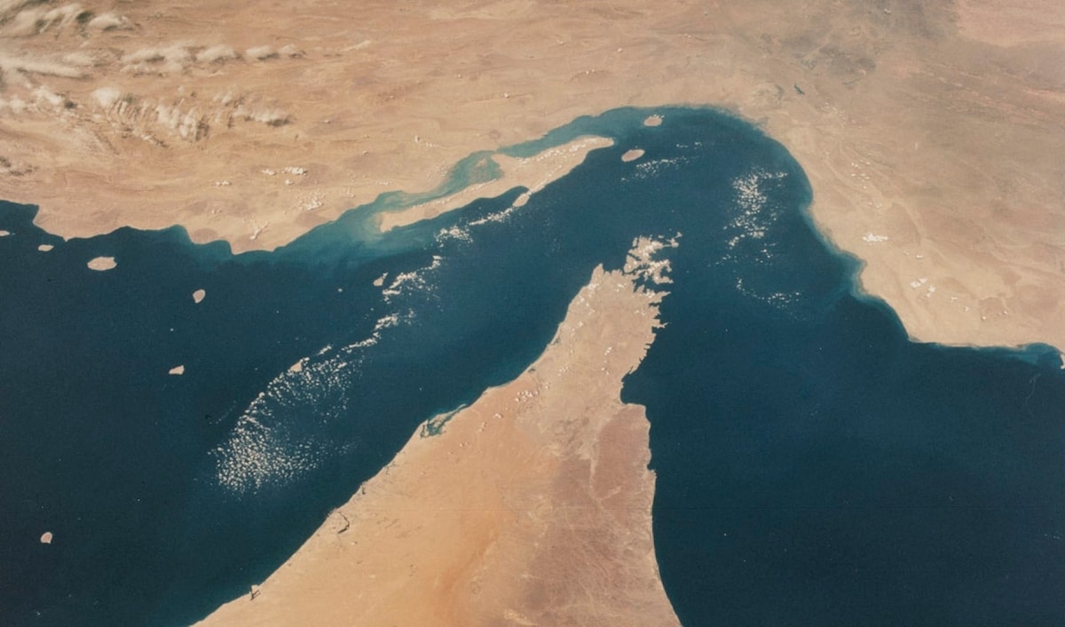 ستارمر: مخططين عسكريين من عددٍ من الدول سيعقدون اجتماعاً لاحقاً لبحث سبل ضمان أمن الملاحة.