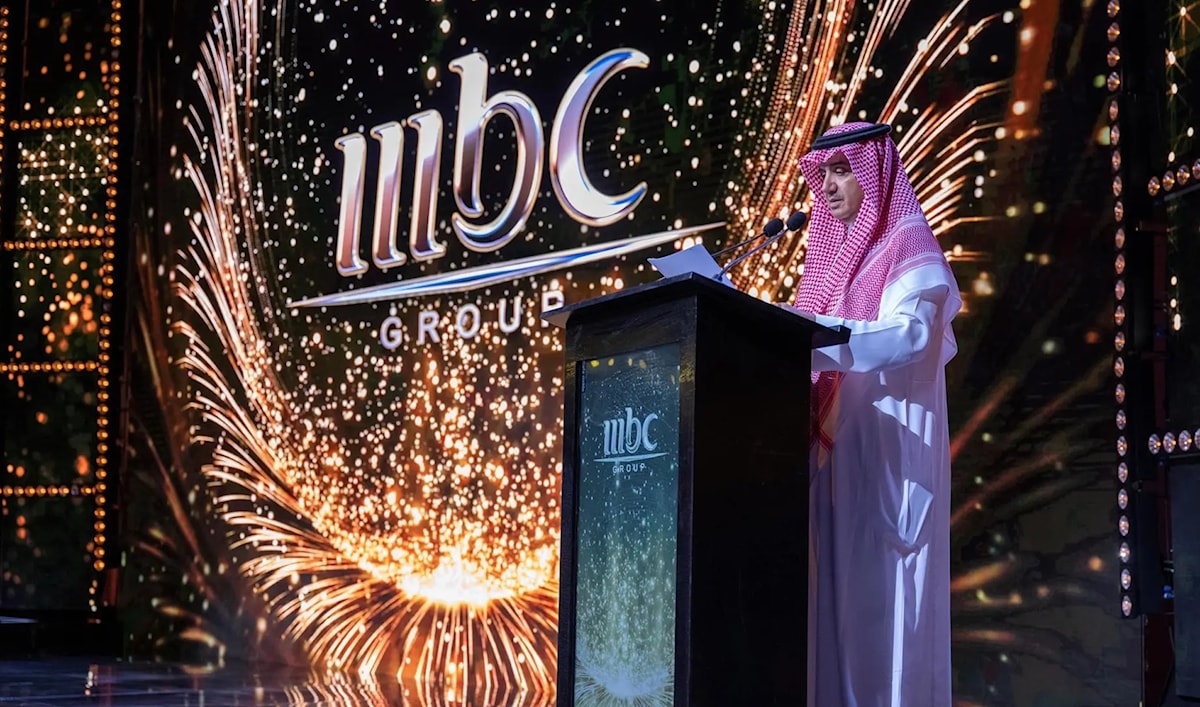 تشهد شبكة MBC توترات داخلية حول مستقبلها ومستقبل منصة «شاهد»، بعد خسارتهما السباق الرمضاني